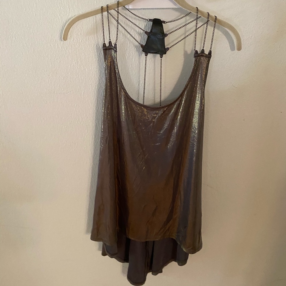 Guess top